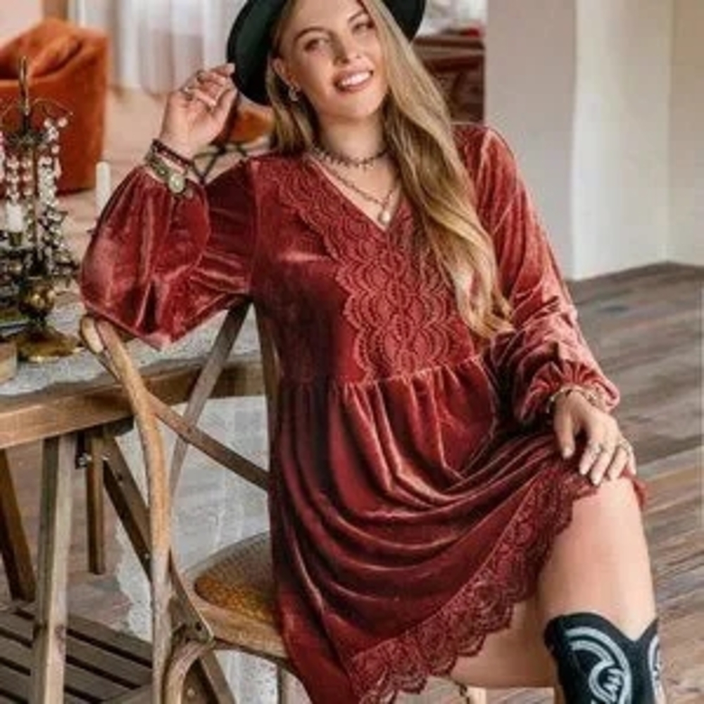 Elegant Velvet Lace Dress in Rich Burgundy